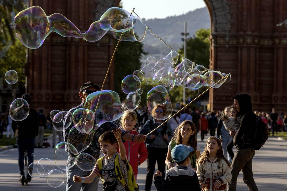 'Bubbles' (Apr 2017) - Barcelona, Spain