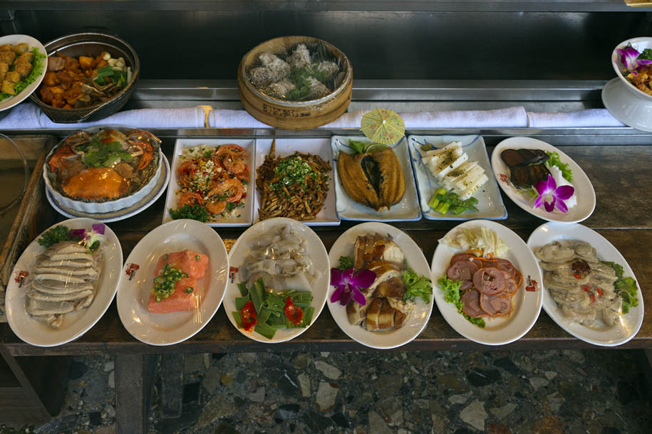 'Yummy Delicious Food' (Dec 2010) - Taipei, Taiwan