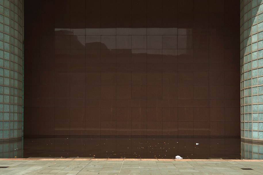 'Blank Wall' (Jan 2013) - Raffles Boulevard, Singapore