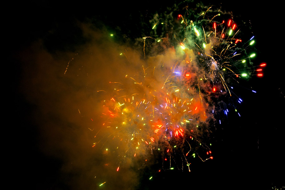 'Fireworks 2' (Aug 2015) - Collyer Quay, Singapore