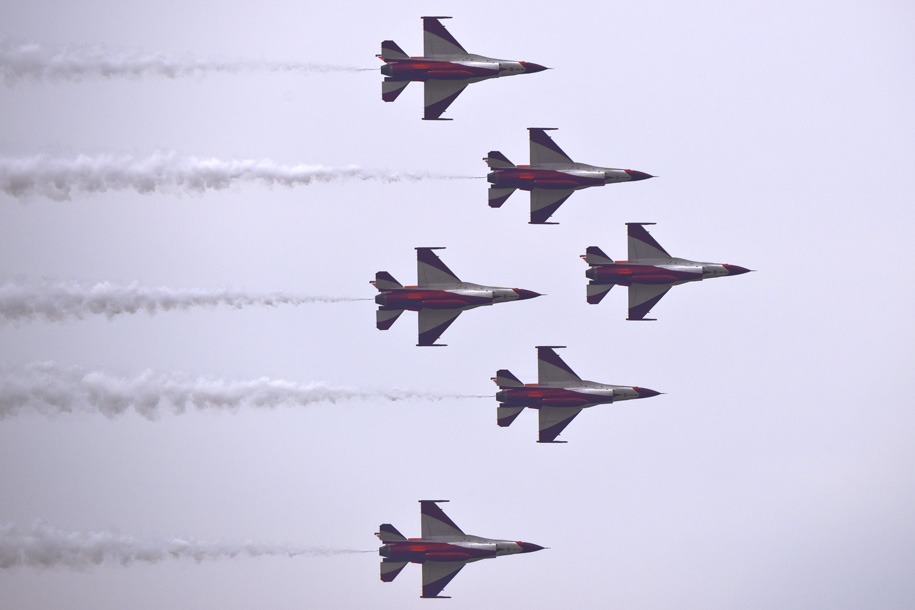 'Formation' (Aug 2015) - Bayfront Avenue, Singapore