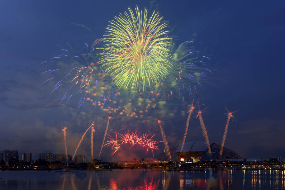 'Fireworks 24' (Jul 2016) - Tanjong Rhu View, Singapore