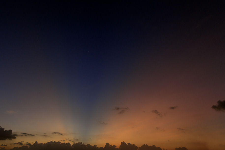 'Anticrepuscular Ray 13' (Jan 2020) - Bukit Batok, Singapore