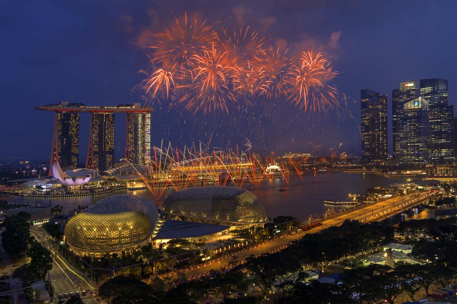 'Fireworks 31' (Aug 2019) - Stamford Road, Singapore