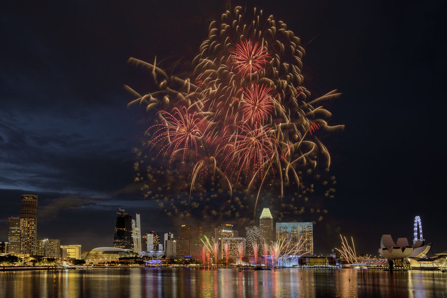 'Welcome 2021' (Jul 2018) - Marina Boulevard, Singapore