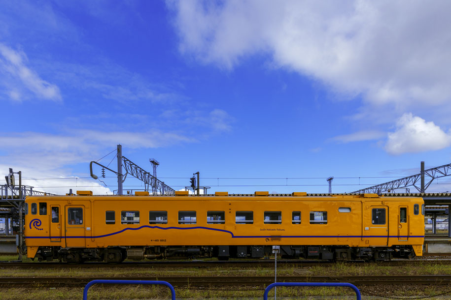 'Yellow Train' (Jul 2024) - Hokkaido, Japan